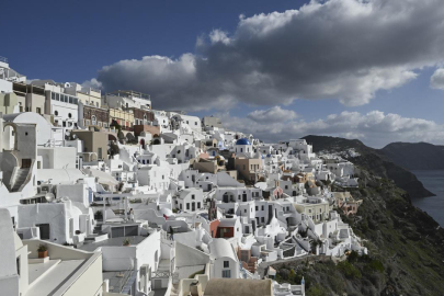 Yunanistan, Santorini Adası'nda depreme hazırlık amacıyla liman inşa edecek