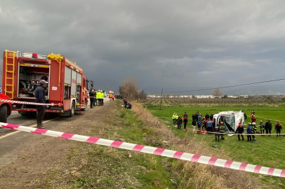 İzmir’den Denizli’ye turnuvaya gelen öğrenciler kaza yaptı: 2 ölü, 26 yaralı