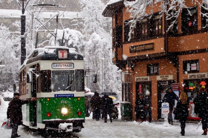 Meteoroloji'den Bursa'ya kar yağışı uyarısı: Sıcaklıklar düşecek... (18 Şubat 2025 Bursa hava durumu)