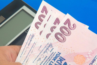 Emekli bayram ikramiyesi 2025 yılında artacak mı? Cevdet Yılmaz’dan açıklama geldi...
