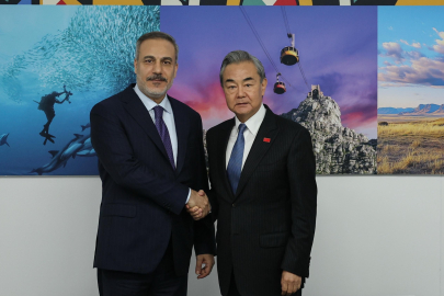 Bakan Fidan, Çinli mevkidaşı Wang ile görüştü