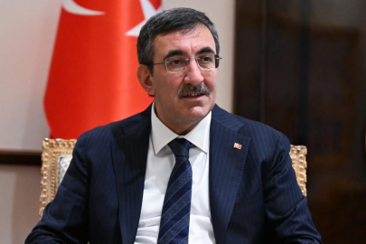 Cevdet Yılmaz: TL'ye güven arttıkça rezervlerimiz rekor üzerine rekor kırıyor