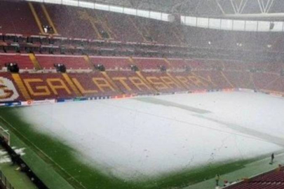 Galatasaray-AZ Alkmaar maçı oynanacak mı?