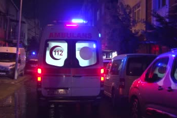 İstanbul Bayrampaşa’da tek katlı otoparkta yangın