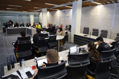 Bursa  AKOM'da arama kurtarma ekipleri ile istişare toplantısı