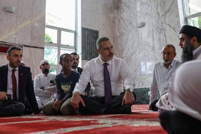 Dışişleri Bakanı Fidan, Güney Afrika'da Nur'ul Hamidiye Camii'ni ziyaret etti