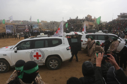 Hamas, yarın serbest bırakacağı 6 İsrailli rehinenin isimlerini açıkladı