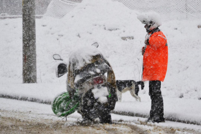 İstanbul'da motokuryelerin trafiğe çıkma kısıtlaması yarın sona erecek