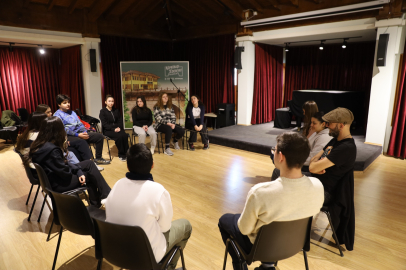 Bursa'da gençlerin gözünden Nâzım Hikmet