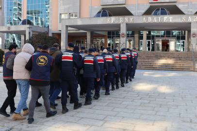 Edirne'de eski muhtar köy arazisini sattı