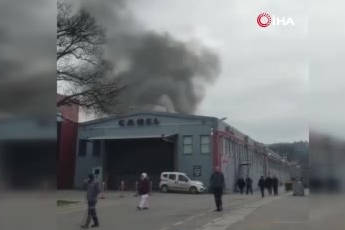 Bursa'da alüminyum fabrikasında yangın! Çok sayıda ekip sevk edildi...