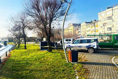 Parkta alkol alarak uyuyan kişi donarak öldü