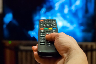 Show TV o dizinin fişini çekti!