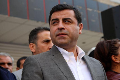 Selahattin Demirtaş'tan teröristbaşı Öcalan'ın çağrısına açıklama: Elimden geleni yapacağım