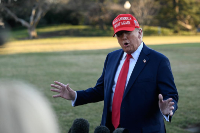 Trump: Zelenskiy hemen geri dönmek istiyor ama buna izin veremem