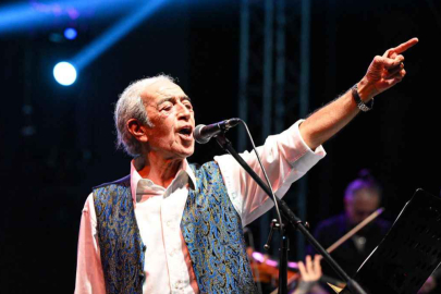 Edip Akbayram hayatını kaybetti