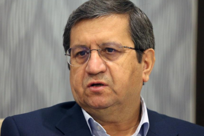 İran'da Ekonomi Bakanı Himmeti, Meclis tarafından azledildi