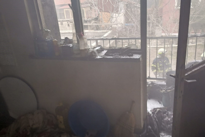 Isparta’da 2 katlı evde yangın