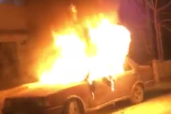 Kırıkkale'de Fiat Tofaş otomobil alev topuna döndü