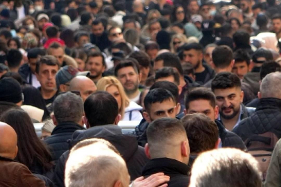 Türkiye'de kadınlar erkeklerden daha uzun yaşıyor