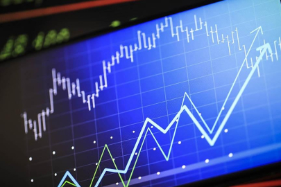 Yurt içinde gözler faiz kararına çevrildi