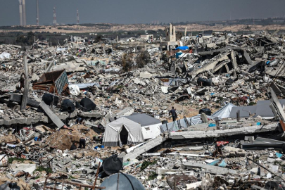 Gazze Şeridi'ndeki saldırılarda ölenlerin sayısı 48 bin 453'e yükseldi