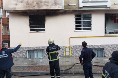 Samsun'da çakmakla oynayan çocuk evi yaktı