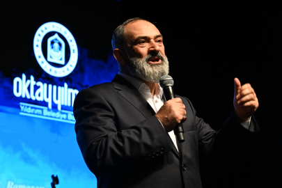 Dursun Ali Erzincanlı Bursa'da gönüllerin pasını sildi