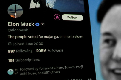 Elon Musk X'teki erişim sorununun nedenini açıkladı
