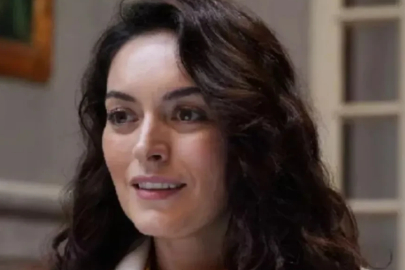 Ezgi Mola: Çok küçük yaşta ekonomik olarak aileme destek olmam gerekti