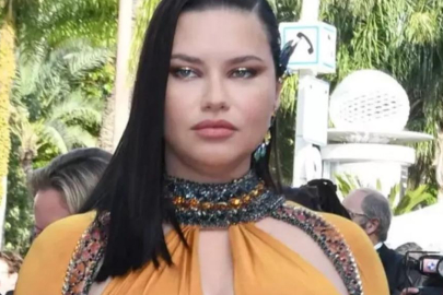 Adriana Lima bir döndü pir döndü!