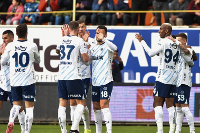 Fenerbahçe'nin Rangers maçı kamp kadrosunda 2 eksik