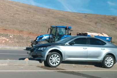 Siirt’te maddi hasarlı kaza