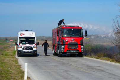 Edirne'de otluk alanda çıkan yangın çiftlik evine sıçramadan söndürüldü