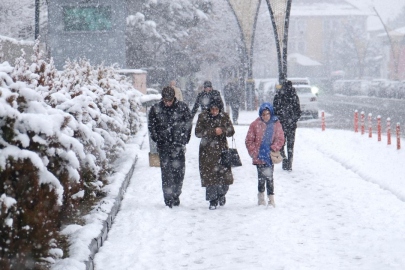 Soğuk ve yağışlı hava geri dönüyor