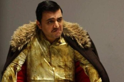 Usta oyuncu Şinasi Yurtsever'e veda... Gözyaşları sel oldu