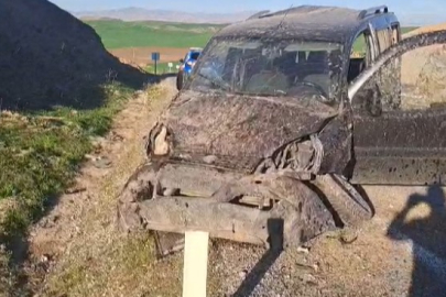 Diyarbakır’da kamyonet takla attı