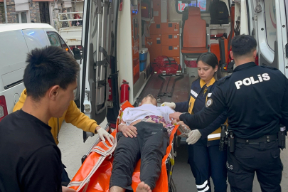 Eskişehir'de mobil oyun kavgasında 2 arkadaşını bıçakladı