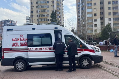 Kayseri'de apartman görevlisi ile kiracı arasındaki kavgada kan aktı: 2 yaralı