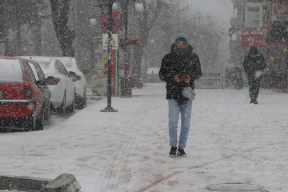 Hava sıcaklığı 59 ilde 10 derecenin altına düştü