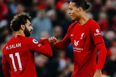 Mohamed Salah ve Virgil van Dijk ayrılıyor!