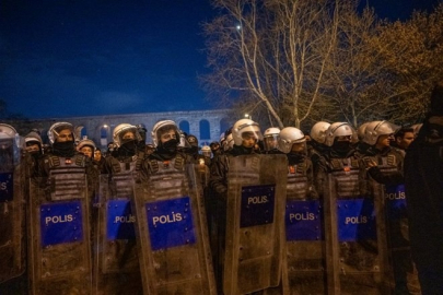 Ankara ve İzmir'de beş günlük gösteri ve yürüyüş yasağı