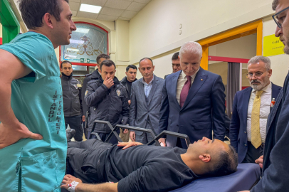 İstanbul Valisi yaralanan polisleri hastanede ziyaret etti
