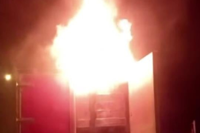 Kuruyemiş yüklü TIR’da yangın çıktı!