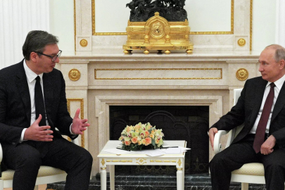 Putin ve Vucic 9 Mayıs'ta Moskova'da görüşecek