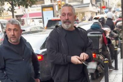 Cem Yılmaz'a klinik çıkışında beddua