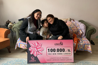 LÖSEV’den lösemi ve kanserle mücadele eden çocuklara yardım çeki