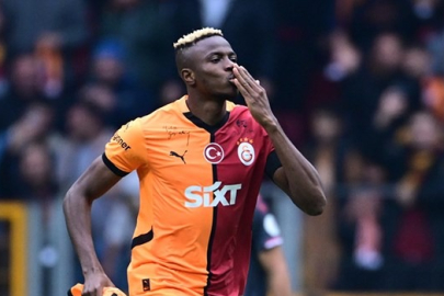 Napoli'den Victor Osimhen için peş peşe flaş kararlar