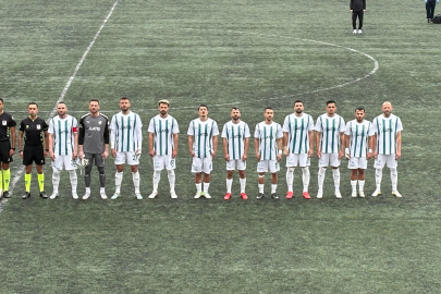 Bursaspor'u sentetik zemin de durduramadı