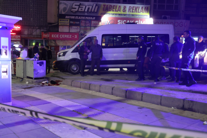 Elazığ’da minibüs durağına silahlı saldırı